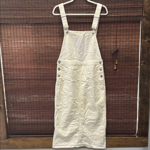 BDG Dresses & Skirts - White Skirtall